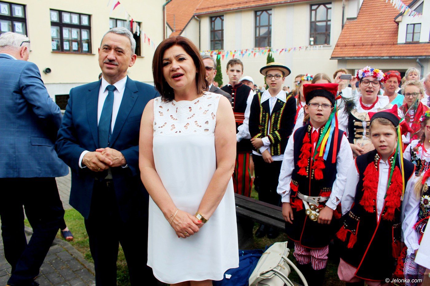 wielki-festyn-na-dzien-matki-w-cieplicach-foto-75362