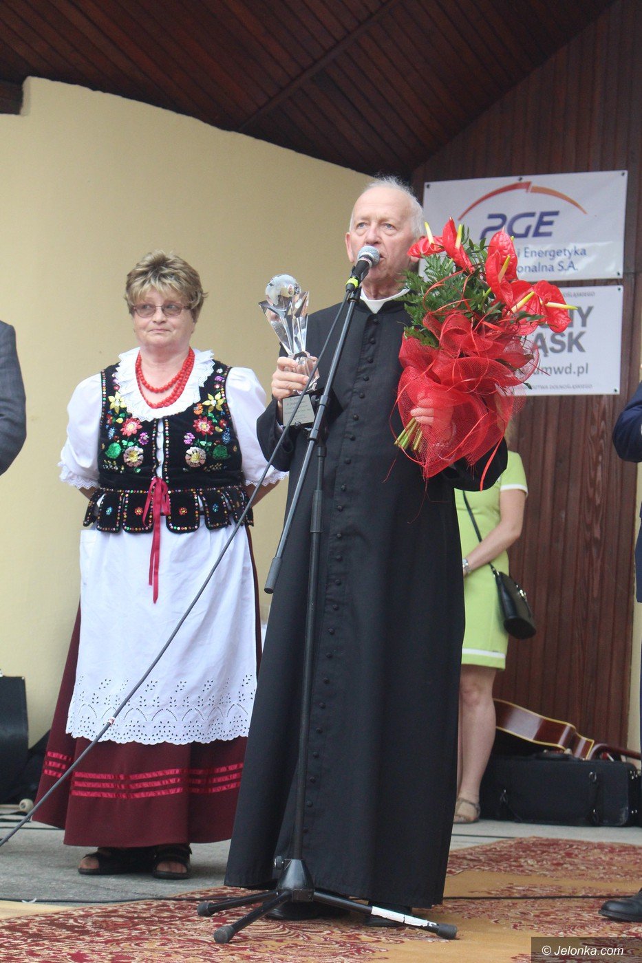 wielki-festyn-na-dzien-matki-w-cieplicach-foto-75362