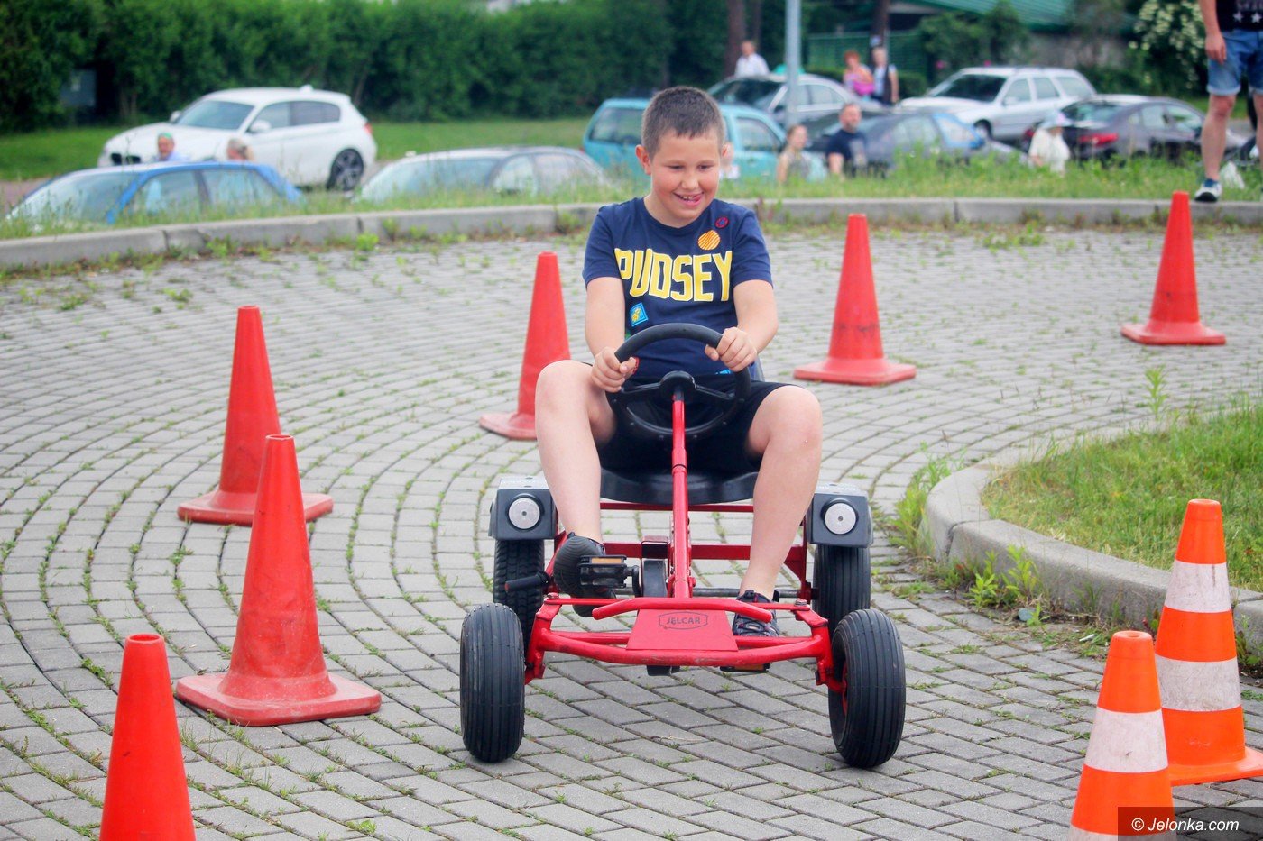 wielki-festyn-na-dzien-matki-w-cieplicach-foto-75362