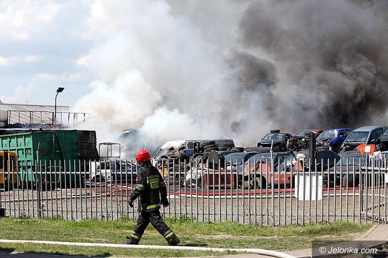 wielki-pozar-autoszrotu-foto-video-75364