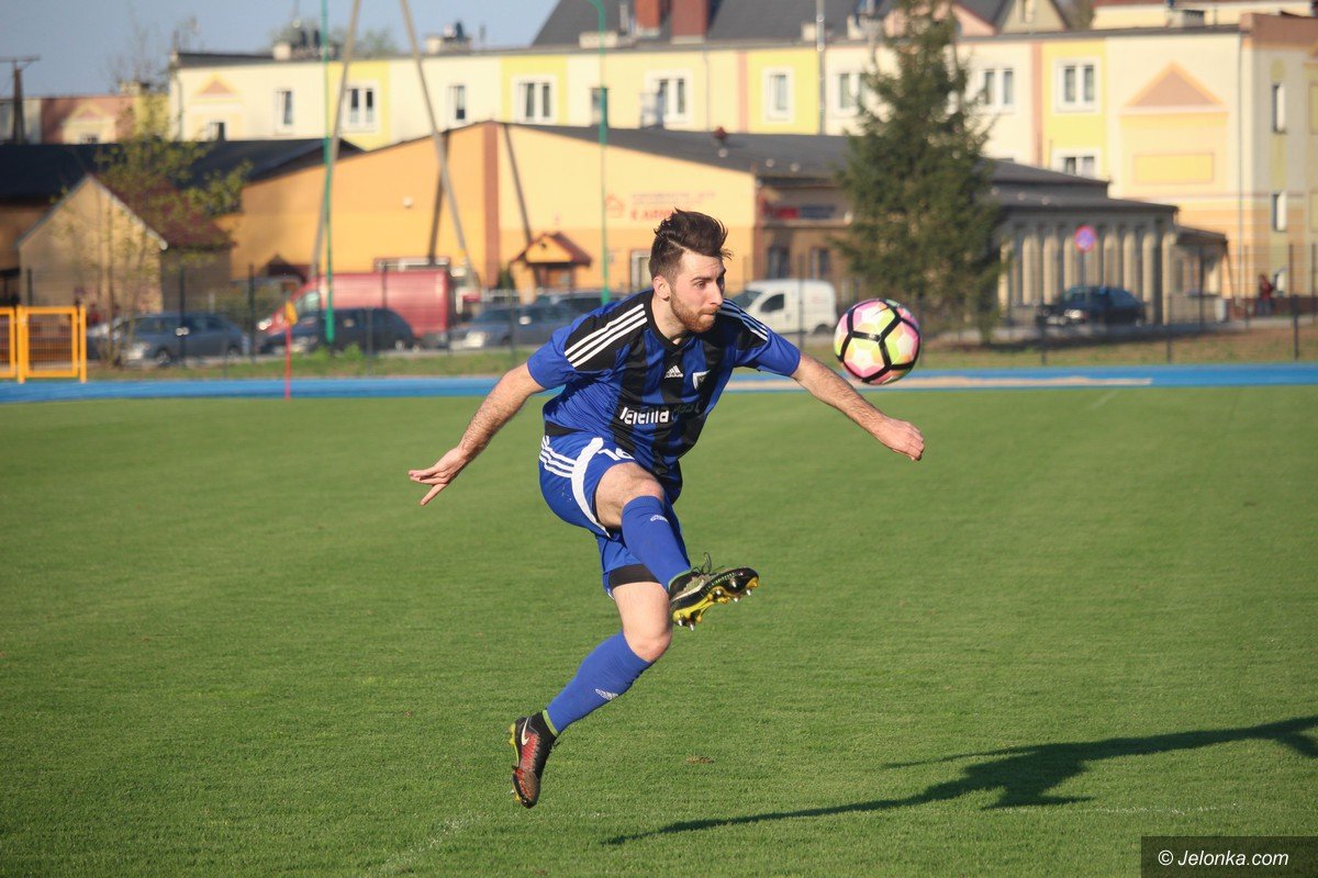 zwyciestwo-karkonoszy-75382