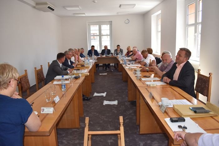 powiat-ma-nowy-statut-foto-75403