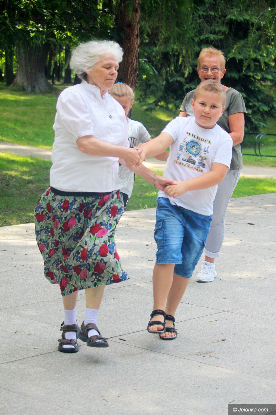 taniec-aczy-pokolenia-75428