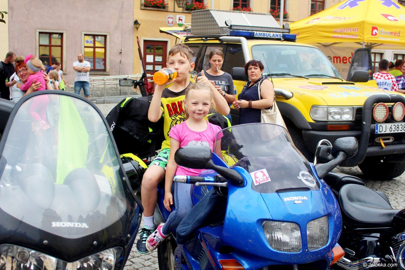 motocyklisci-dzieciom-75482