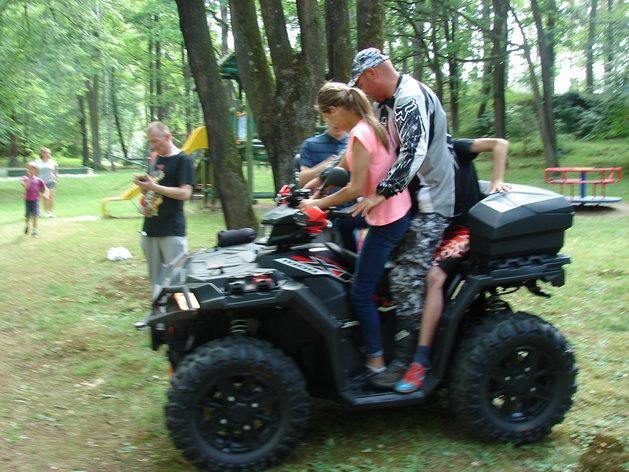 moto-dzien-dziecka-dabrowka-2018-75495