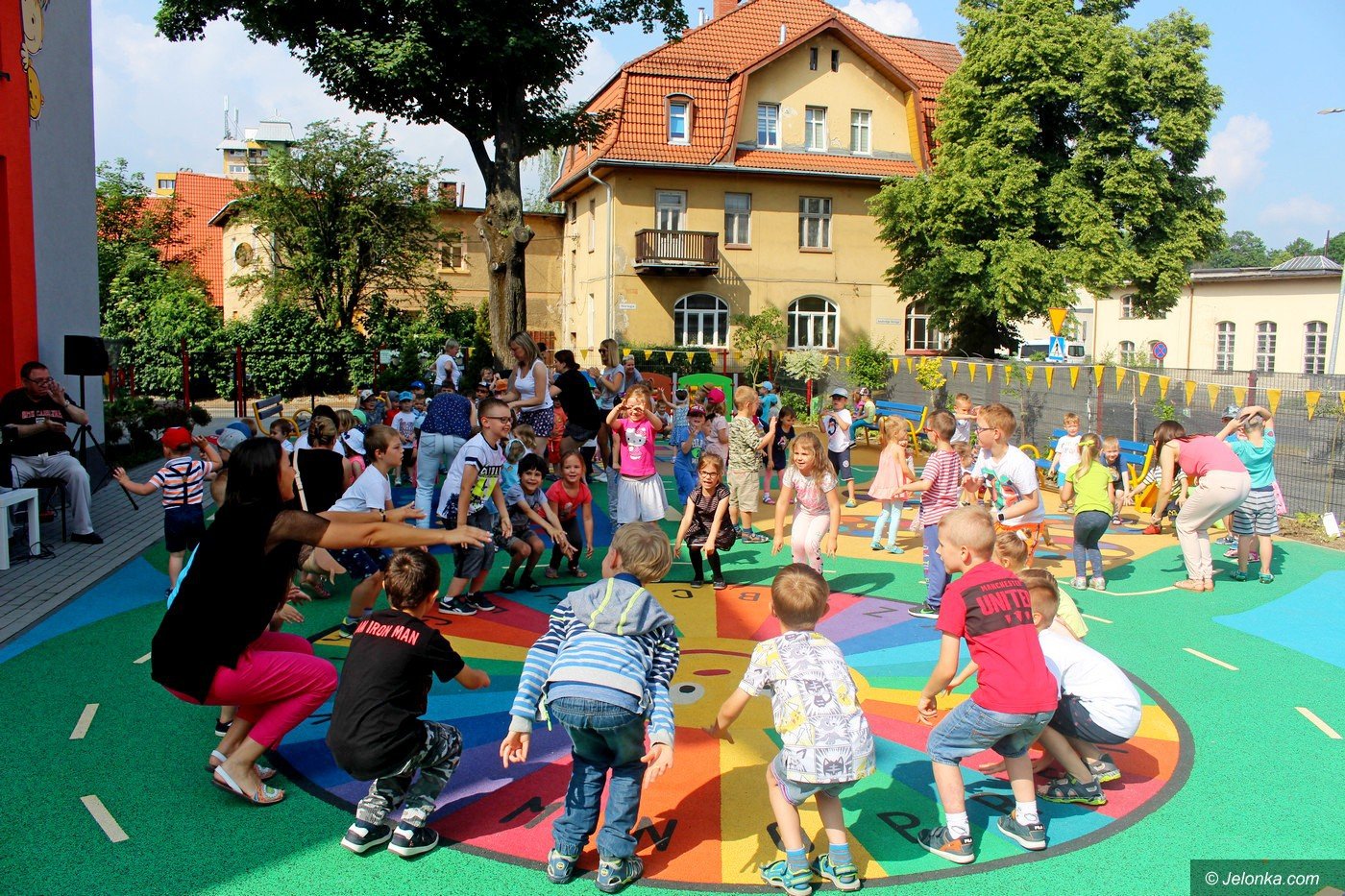 zaczarowany-dzien-dziecka-75530