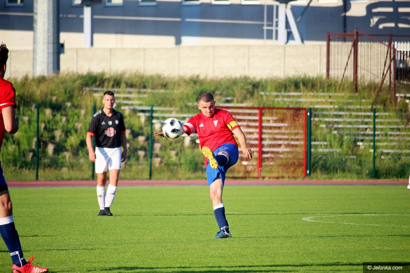 pub-gol-znowu-zwycieski-75535