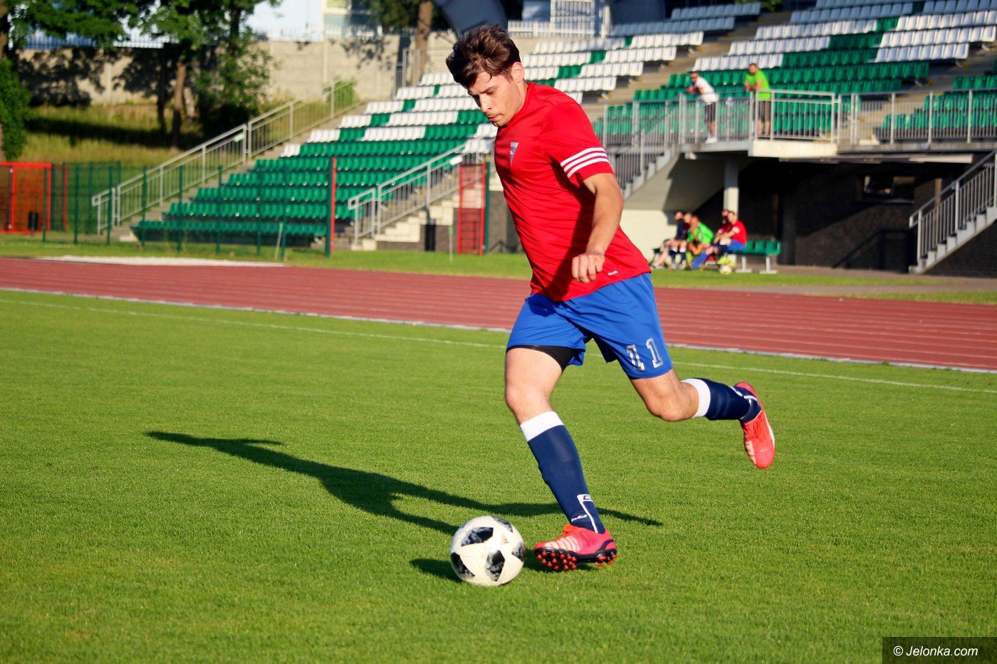 pub-gol-znowu-zwycieski-75535