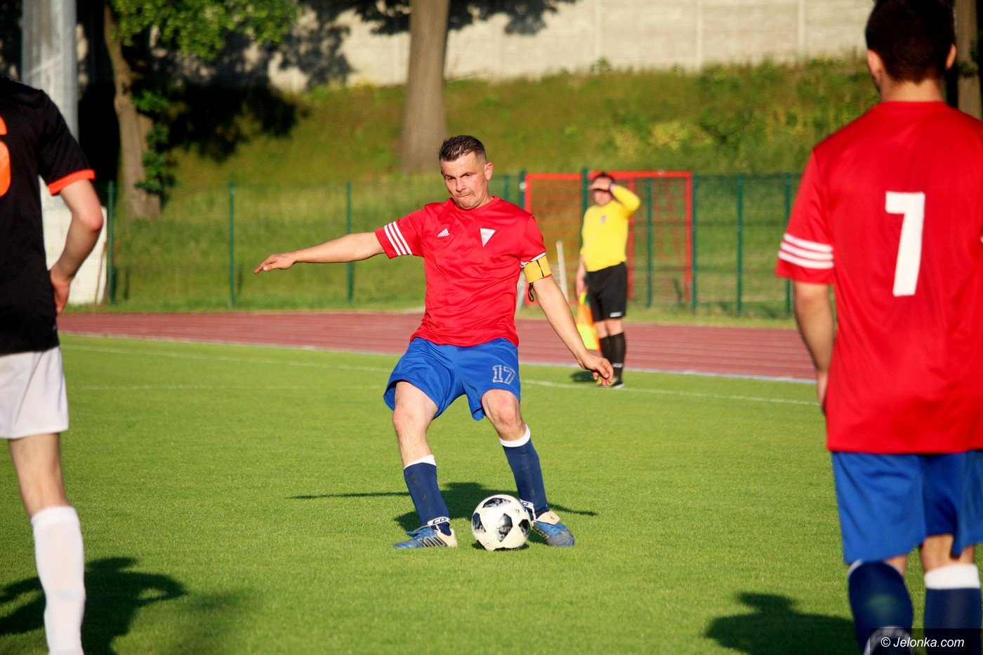 pub-gol-znowu-zwycieski-75535