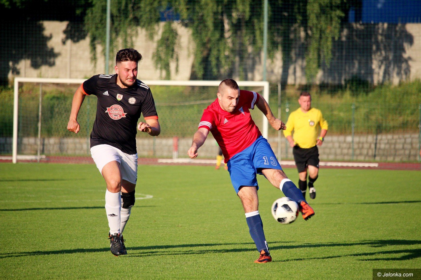 pub-gol-znowu-zwycieski-75535