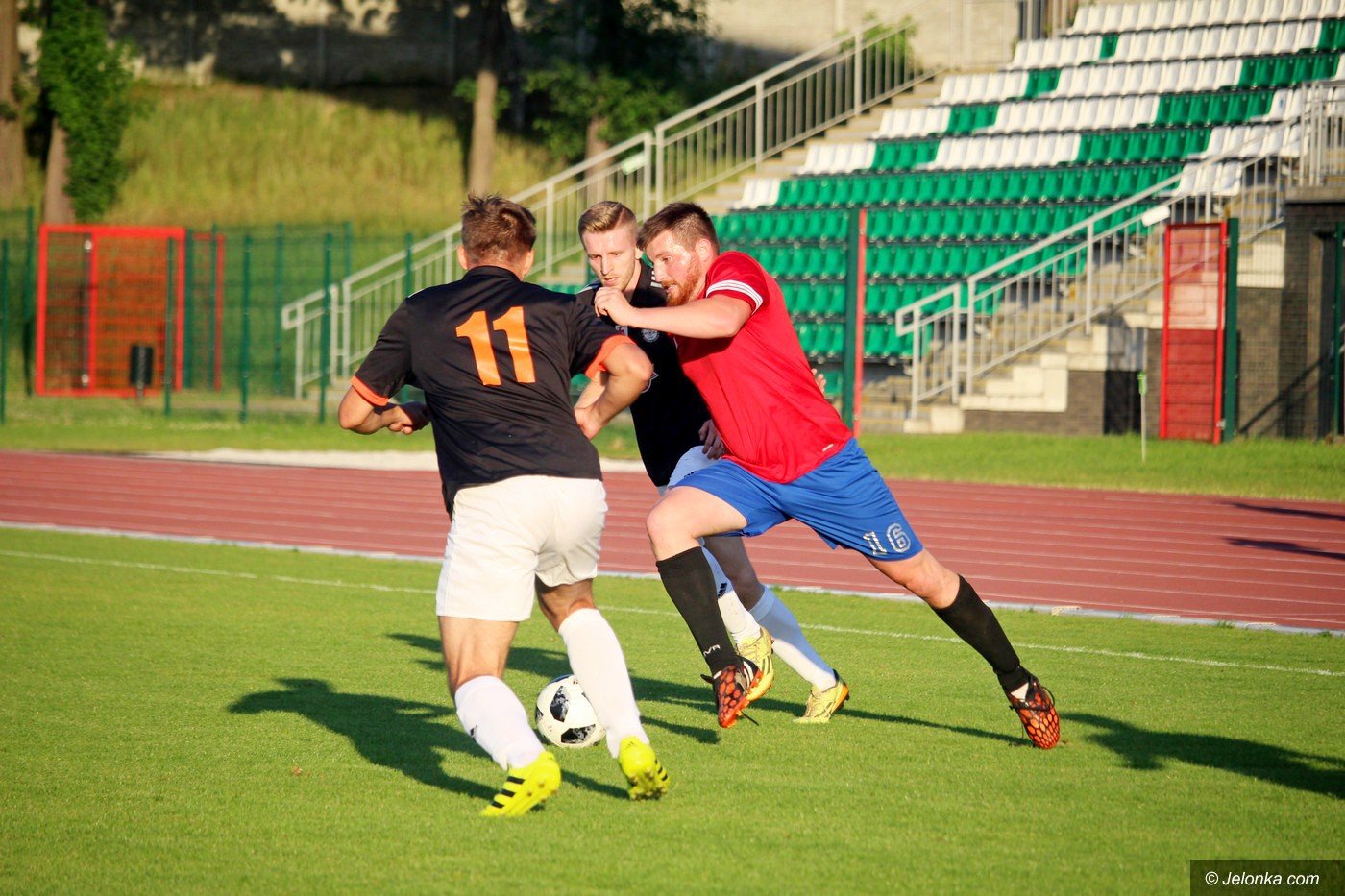 pub-gol-znowu-zwycieski-75535