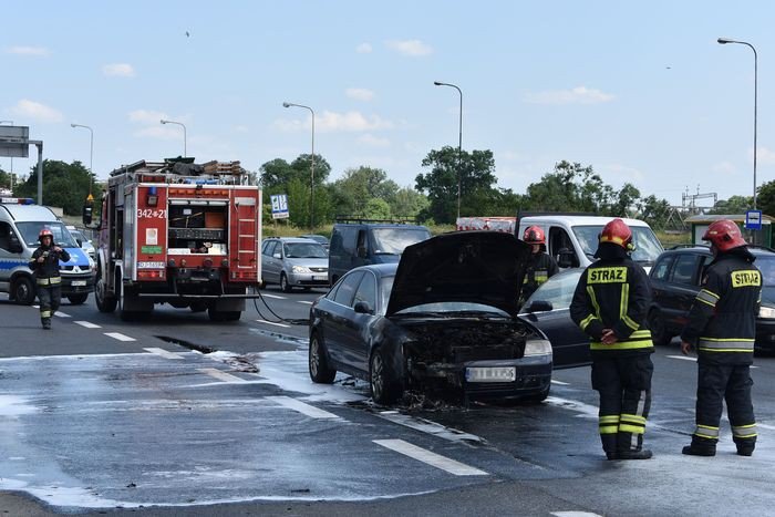 pozar-audi-na-jana-pawa-ii-w-jeleniej-gorze-75577