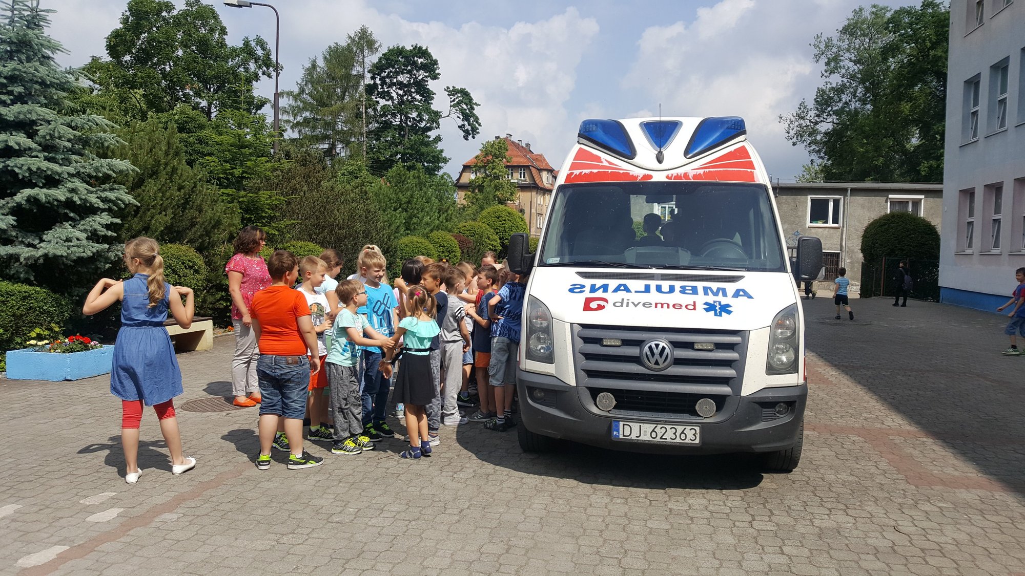 bezpiecznie-w-13-75632
