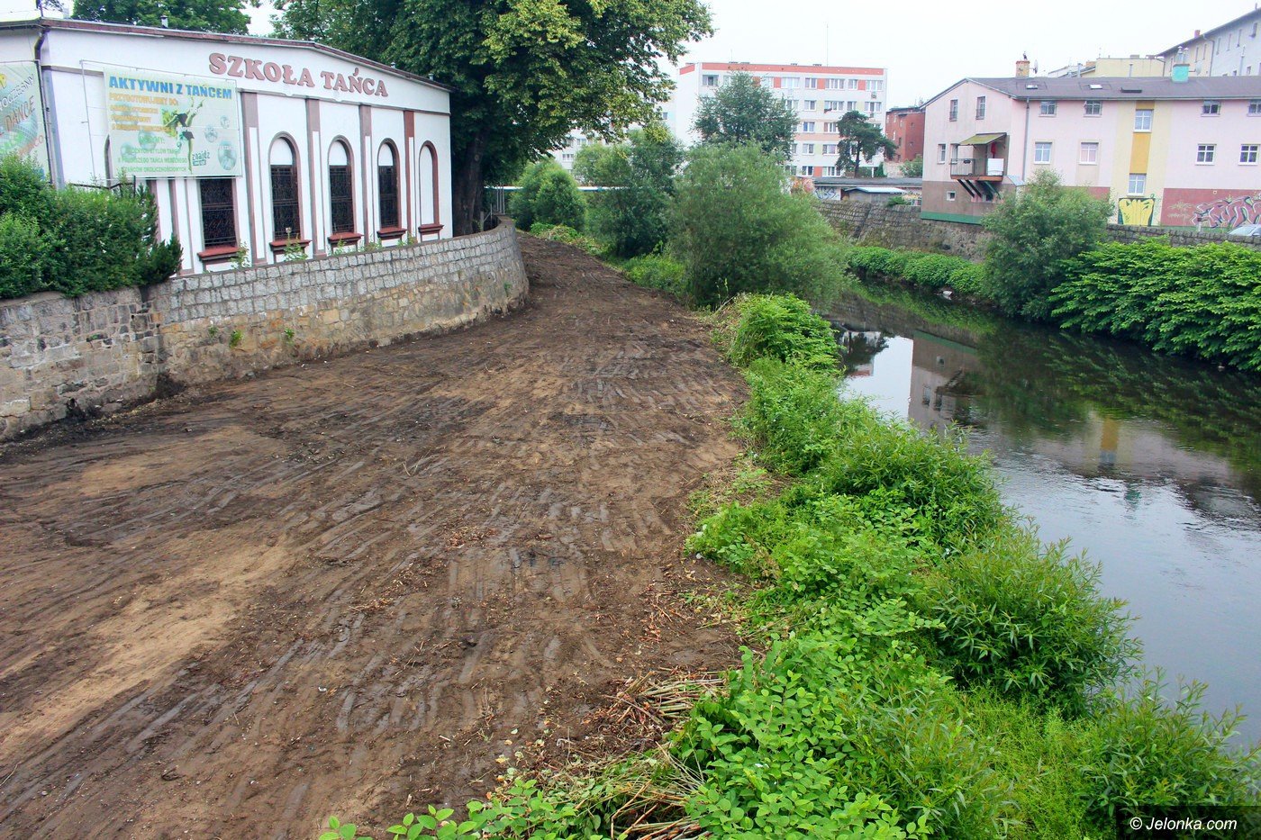 w-koncu-buduja-promenade-75678