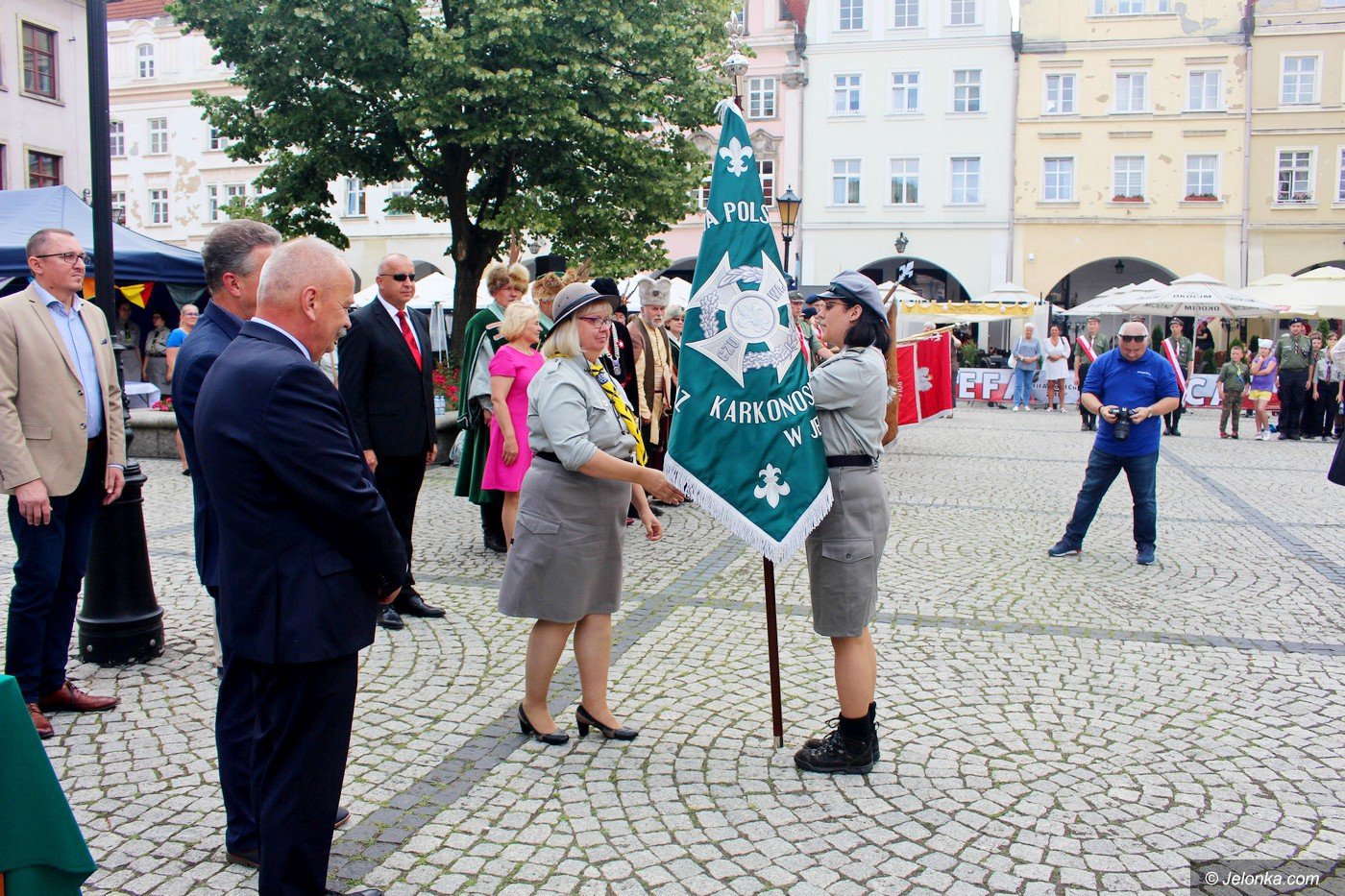 nowy-sztandar-harcerzy-75722