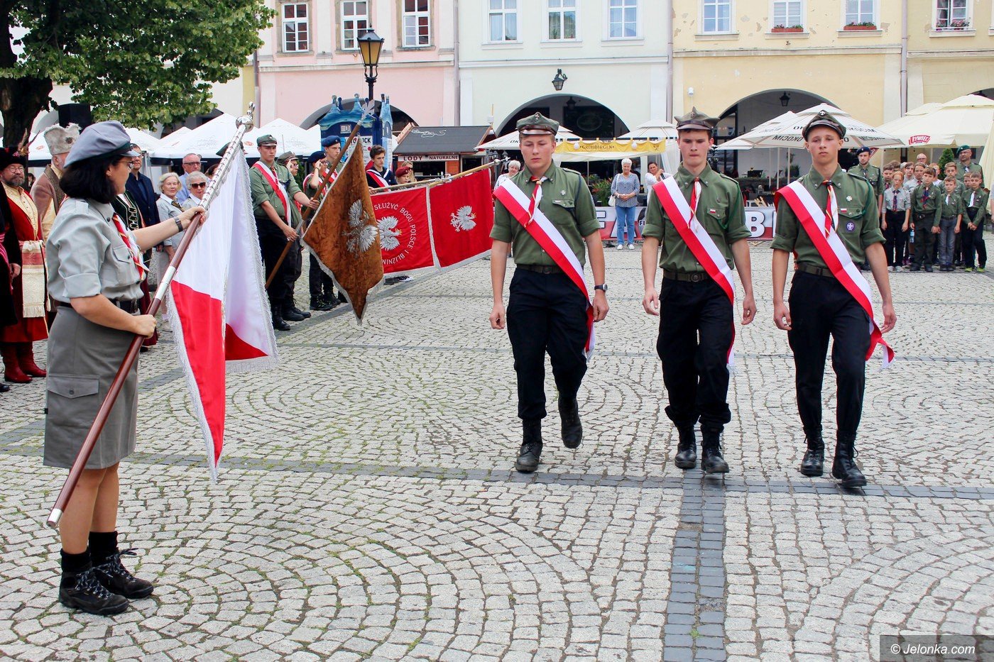 nowy-sztandar-harcerzy-75722