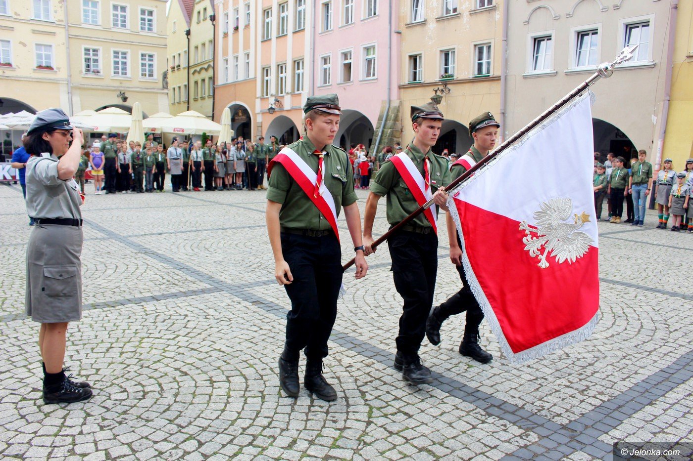 nowy-sztandar-harcerzy-75722
