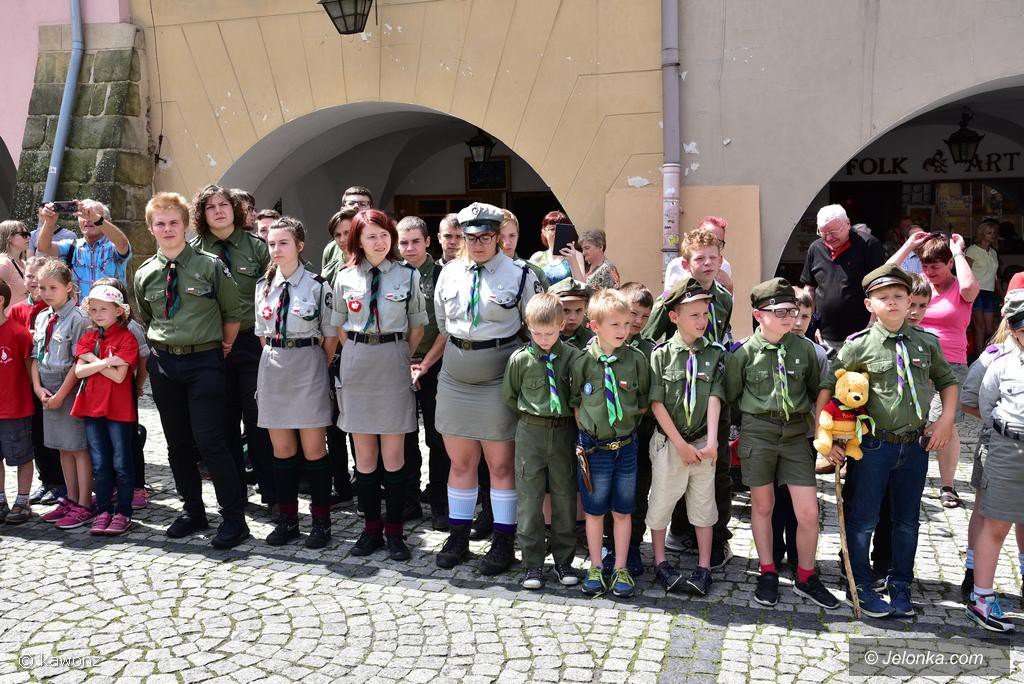 nowy-sztandar-harcerzy-75722