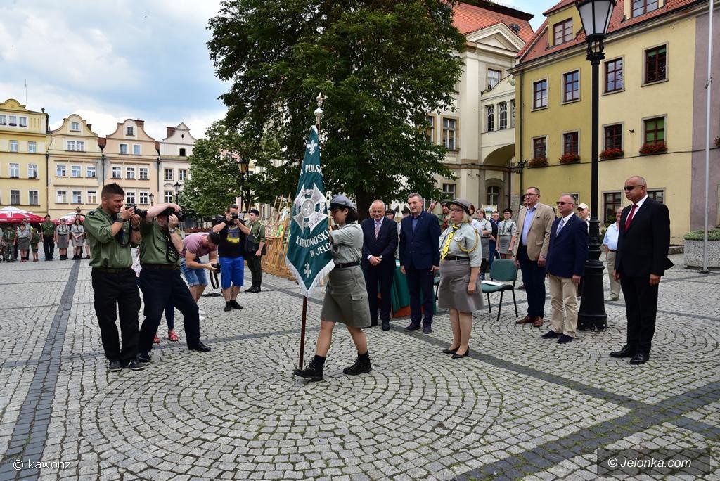 nowy-sztandar-harcerzy-75722