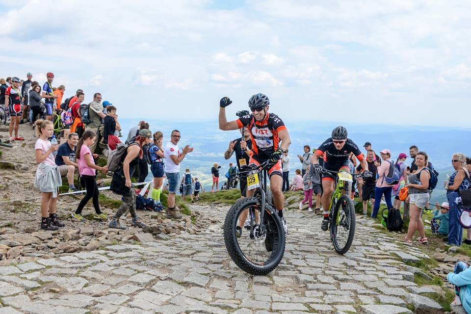 uphill-race-sniezka-derheld-pierwszy-foto-75762