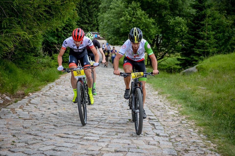 uphill-race-sniezka-derheld-pierwszy-foto-75762