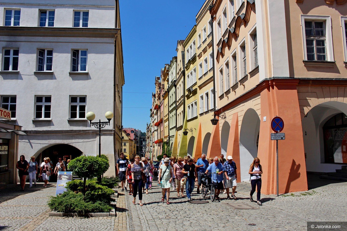 jest-zainteresowanie-zwiedzaniem-miasta-76001