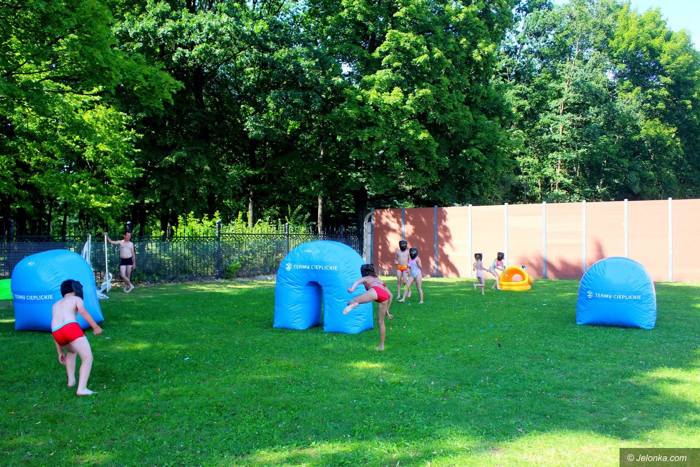 kolorowy-piknik-w-termach-cieplickich-76050