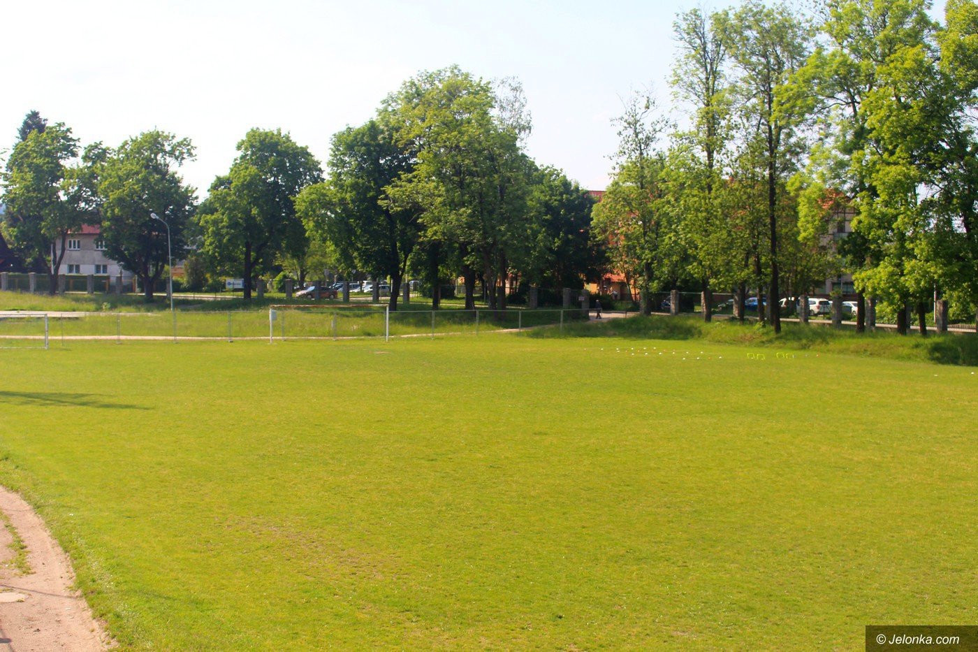 wkrotce-rozbiorka-trybuny-76067