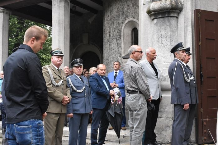 pozegnanie-pukownika-76214