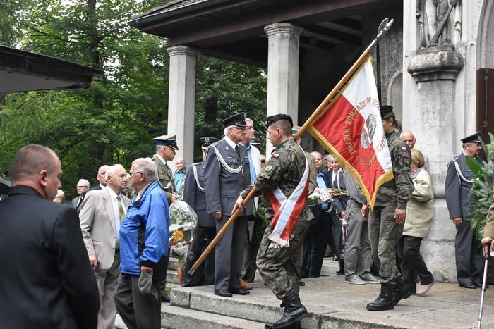 pozegnanie-pukownika-76214