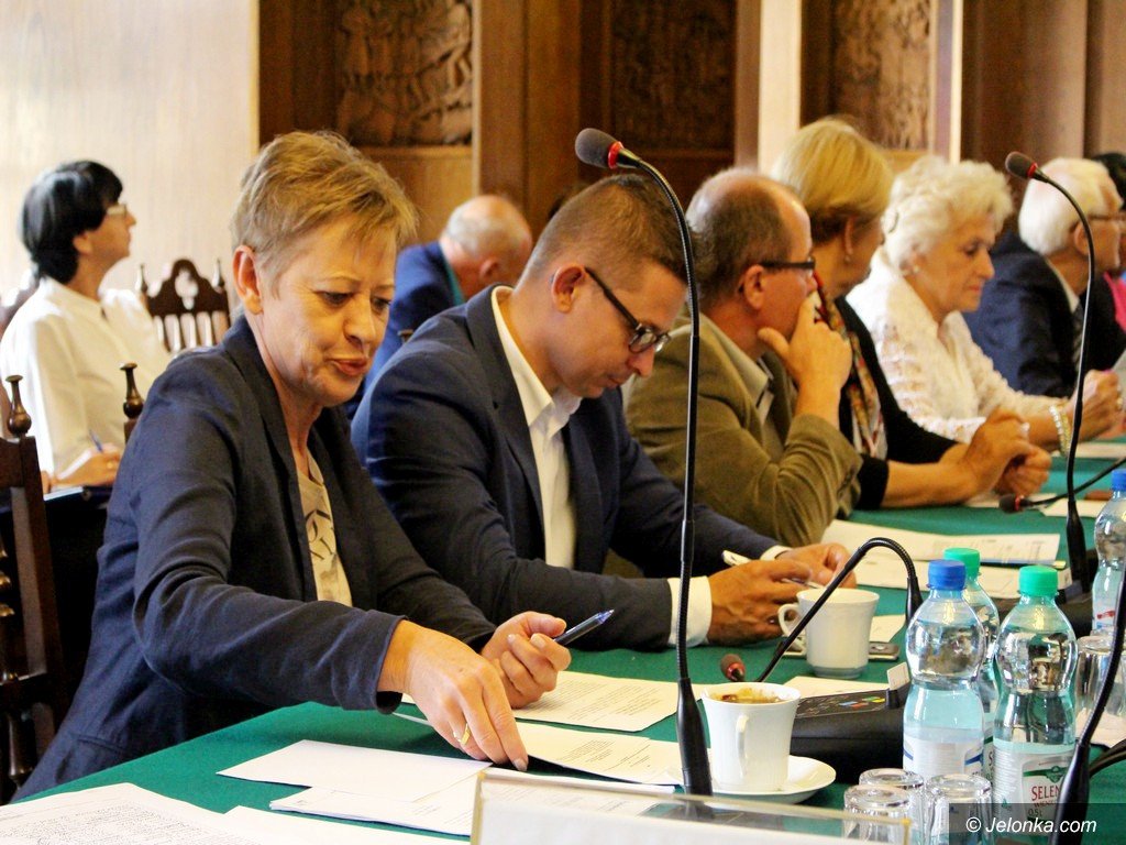 sesja-bez-rozstrzygniecia-76253