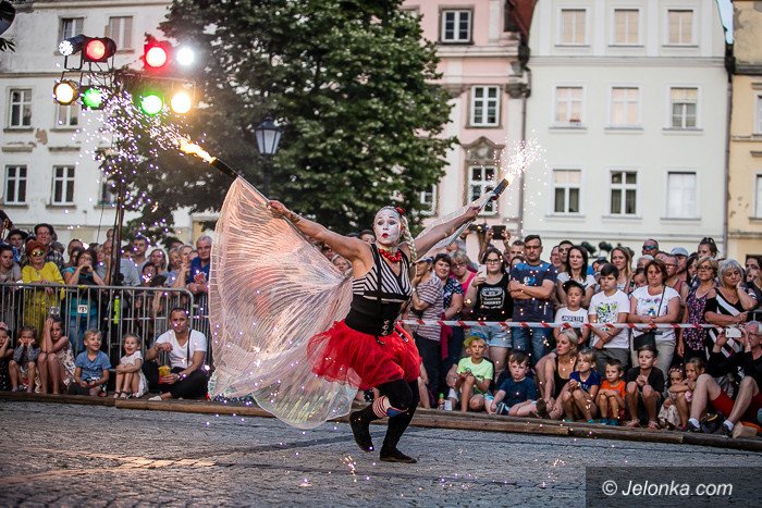 fantastyczne-pokazy-drugiego-dnia-mftu-76271