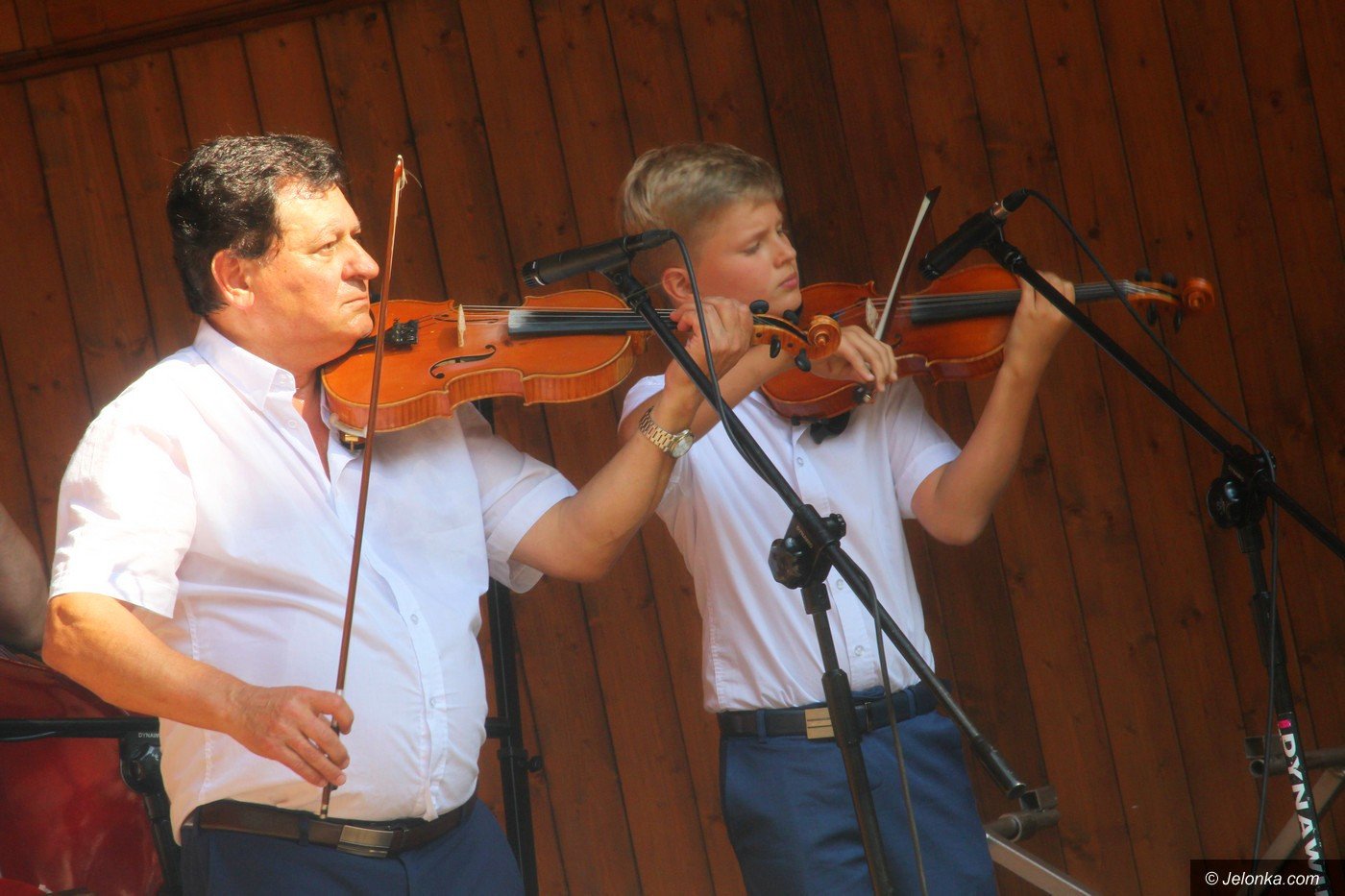 czeska-grupa-zagraa-w-parku-zdrojowym-76383