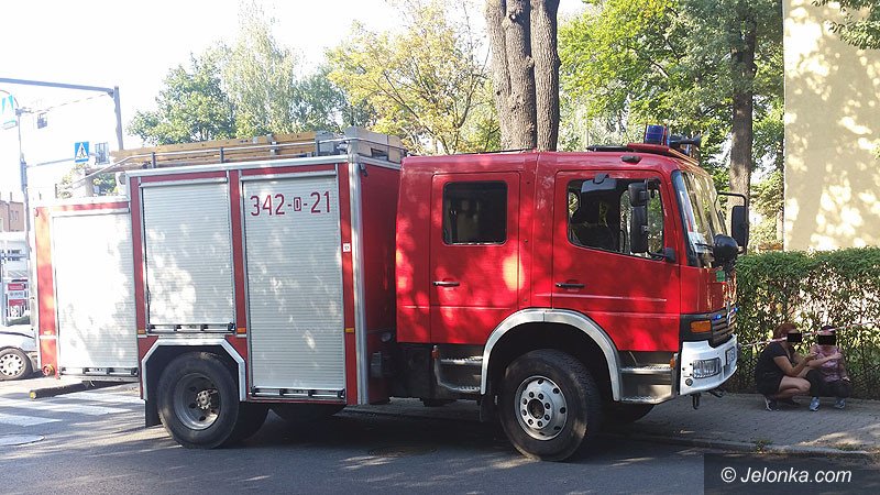 zderzenie-furgonu-pocztowego-i-skody-76407