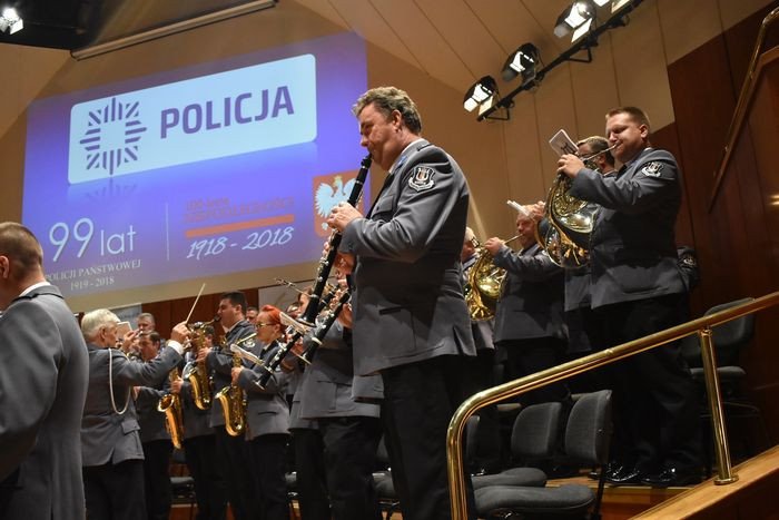 swietowali-policjanci-76442