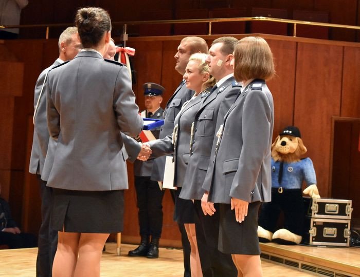 swietowali-policjanci-76442