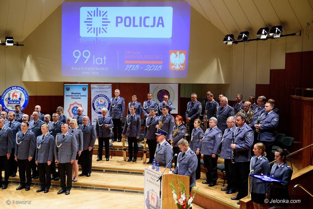 swietowali-policjanci-76442