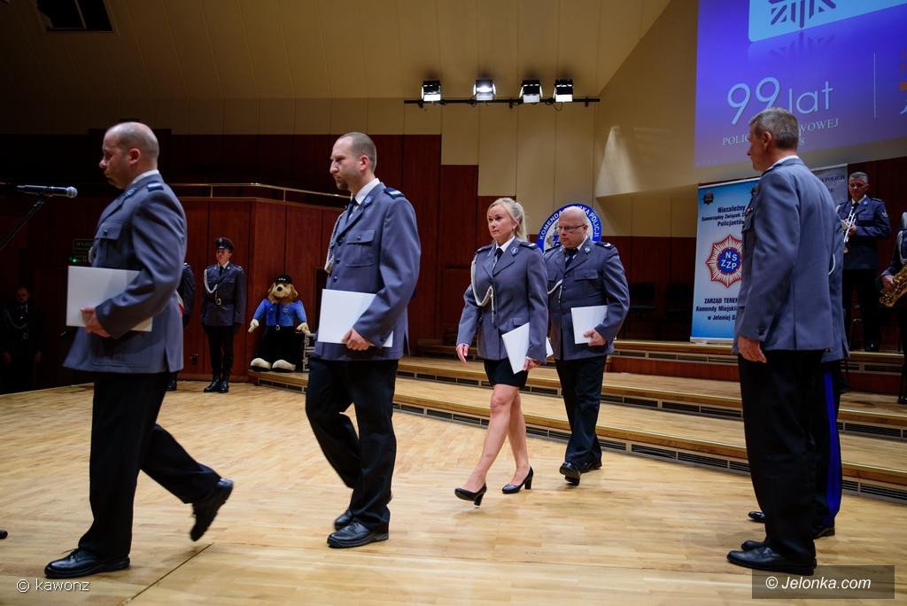 swietowali-policjanci-76442
