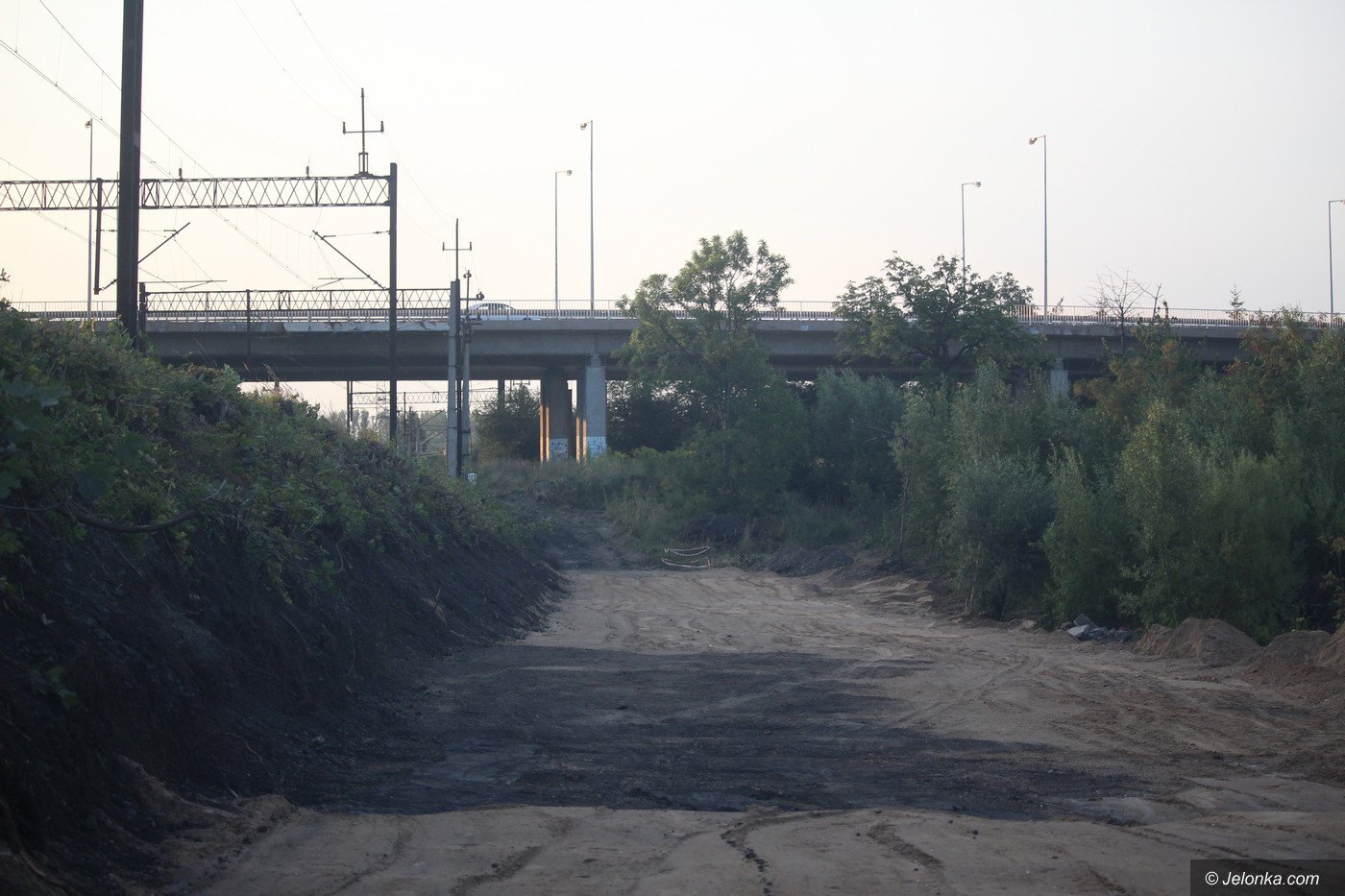 buduja-przystanek-kolejowy-zabobrze-76456