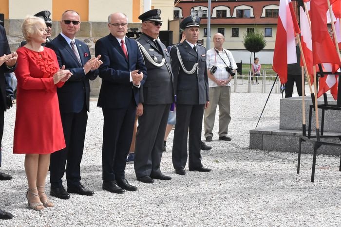 miasto-pamieta-o-zonierzach-76636