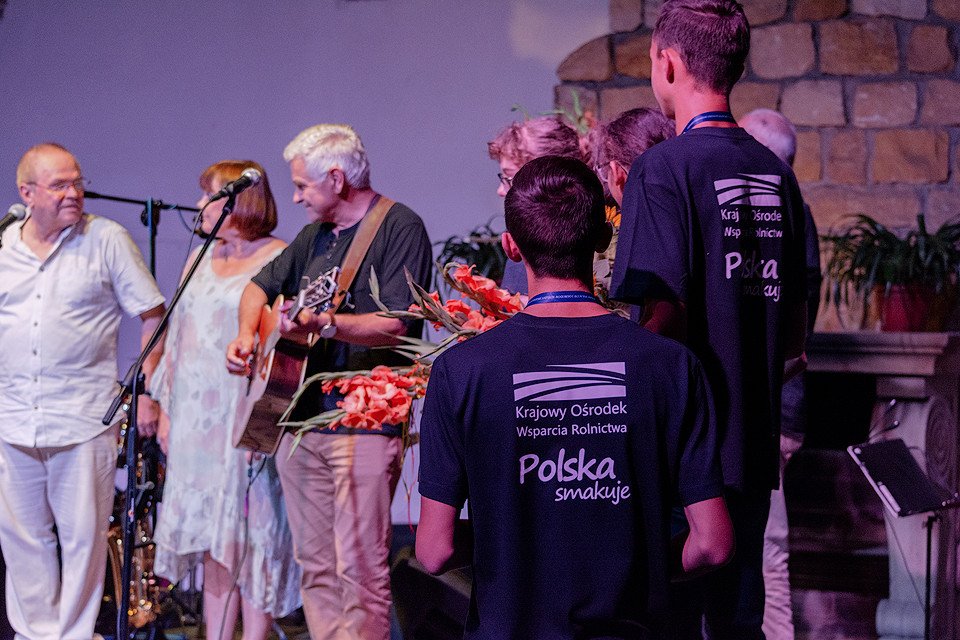 wieczor-z-poetami-piosenki-76670