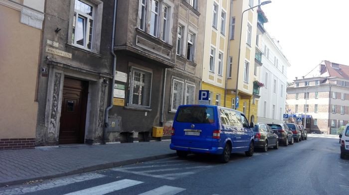 tak-parkuja-autodranie-76738