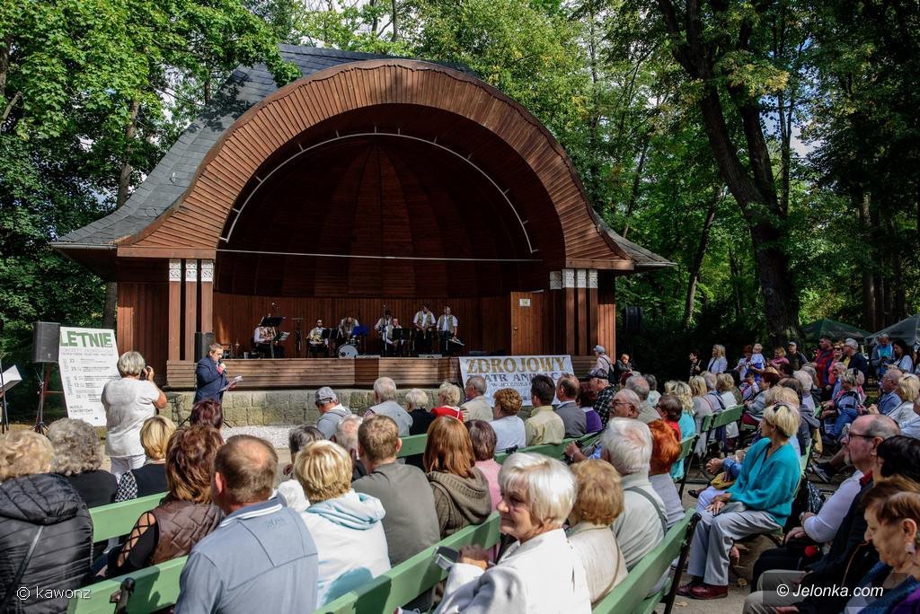 pojedynek-muzyczny-na-dwoch-scenach-76804
