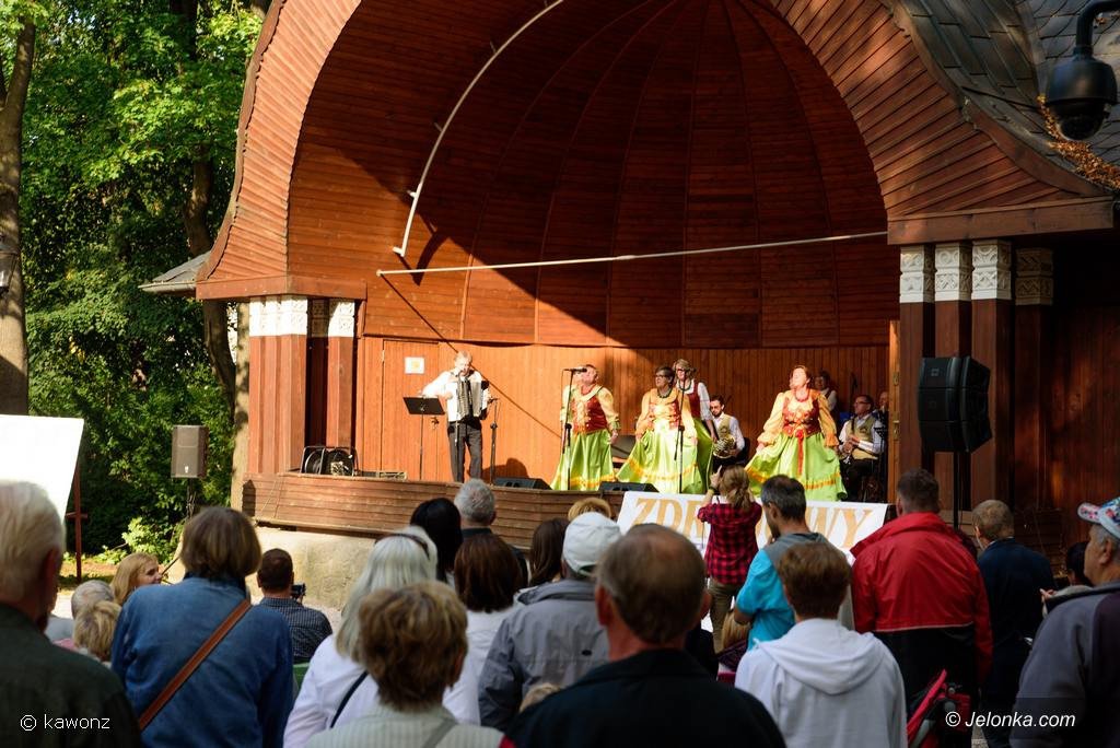 pojedynek-muzyczny-na-dwoch-scenach-76804