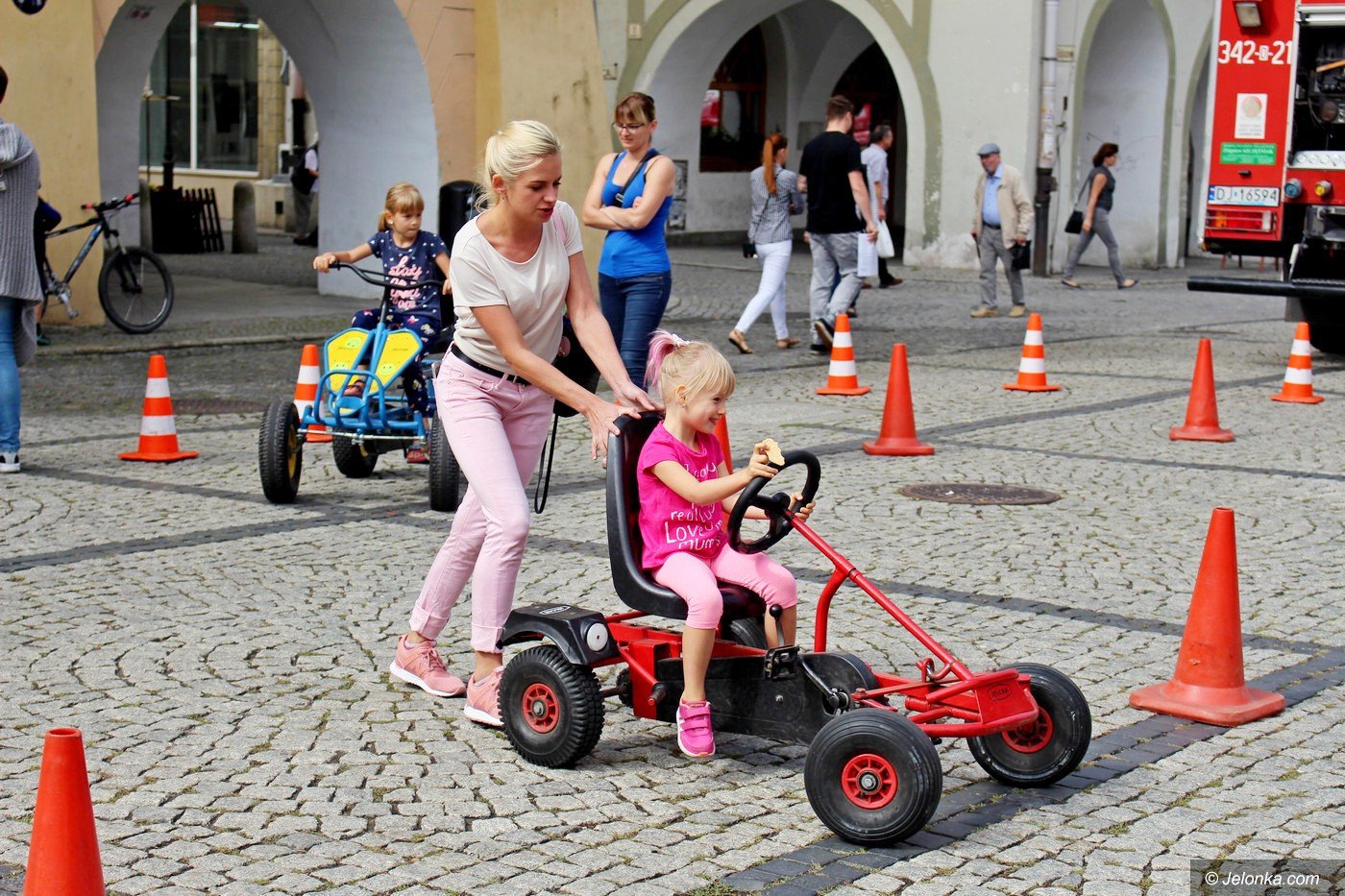 wakacyjna-edukacja-o-bezpieczenstwie-76879