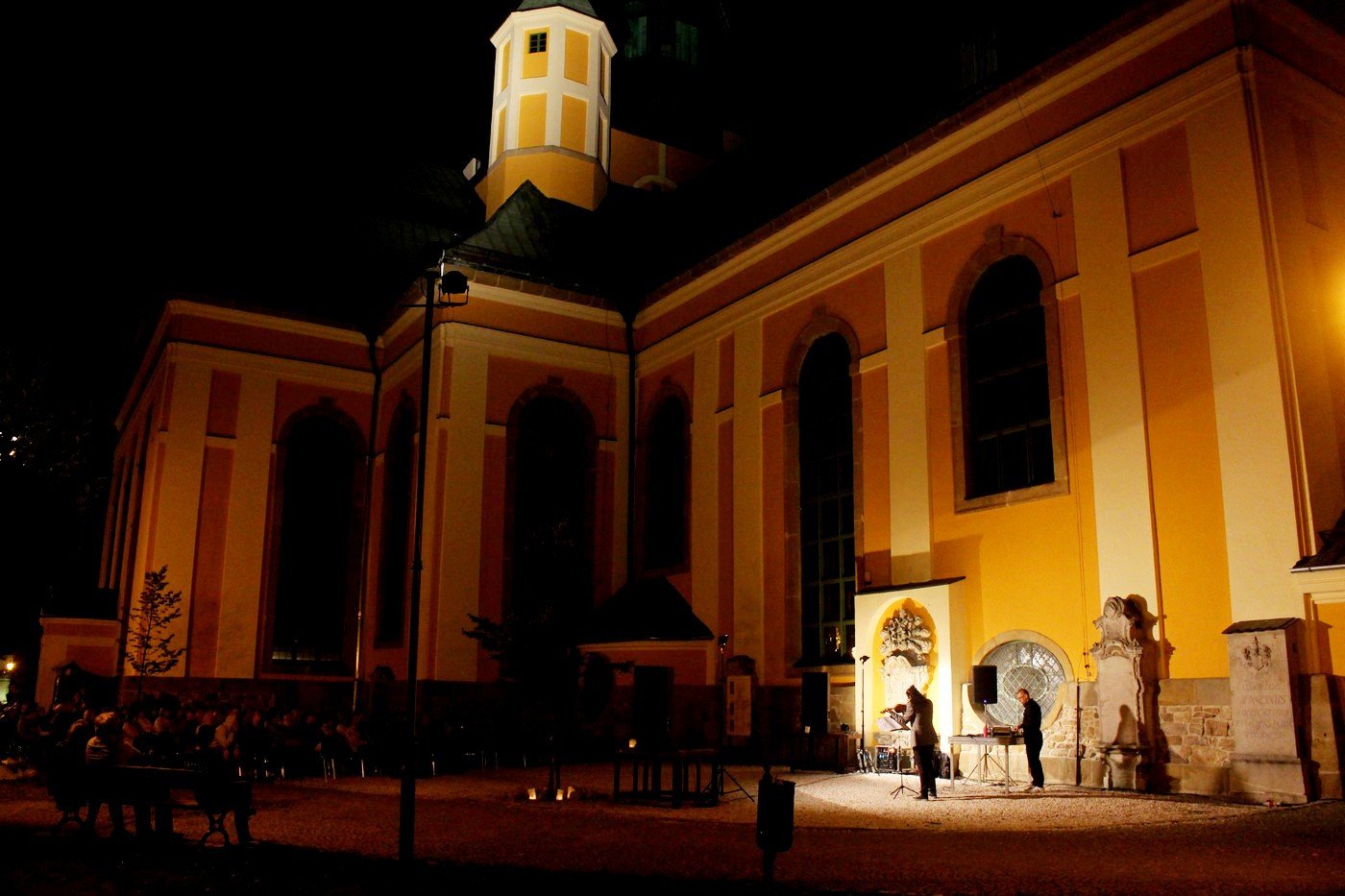 bach-elektronicznie-i-na-skrzypcach-76922
