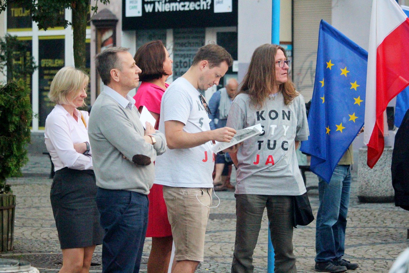 kolejny-protest-kod-76924