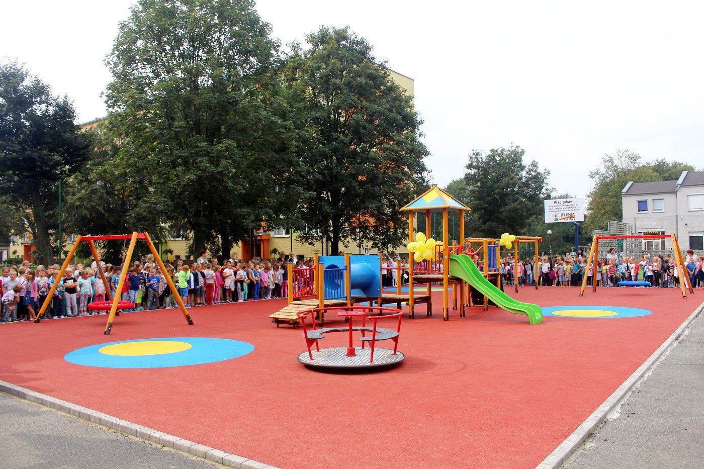 nowy-plac-zabaw-nie-tylko-dla-jedenastki-76934