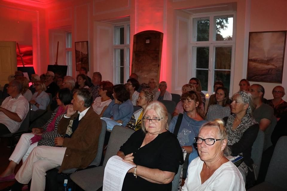 narodowe-czytanie-w-paacu-w-bukowcu-77003