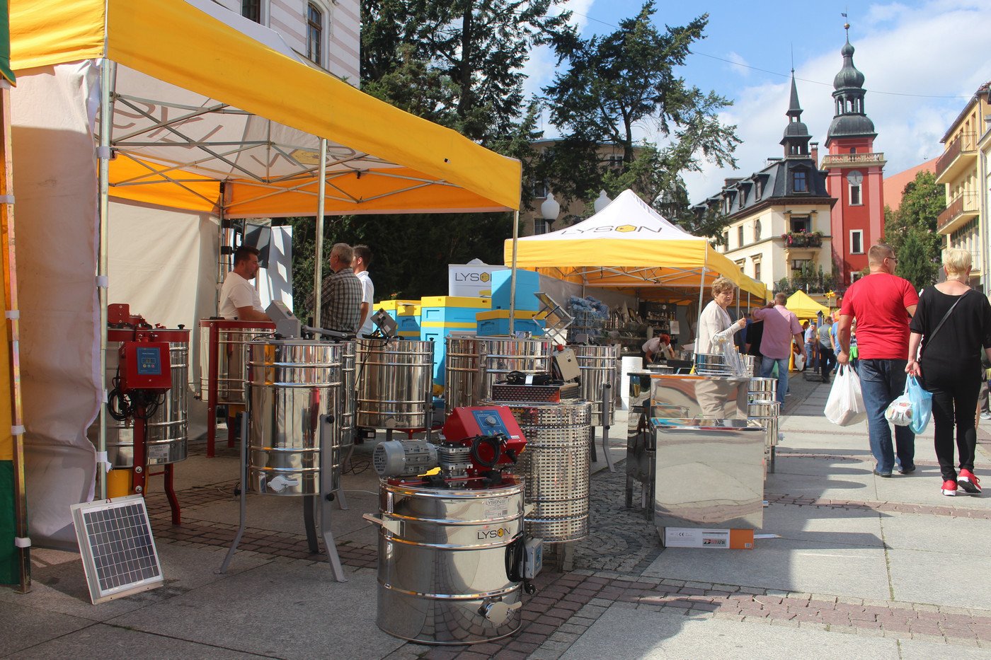 cieplice-miodem-pynace-77010